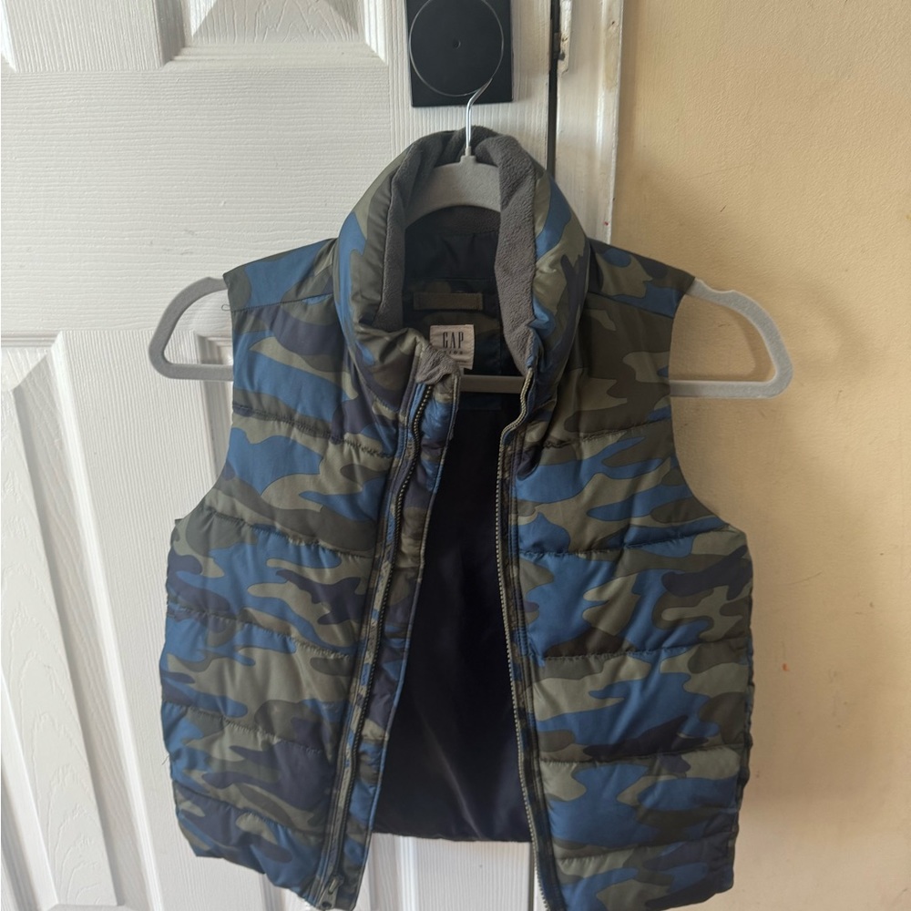 Big boys camo vest